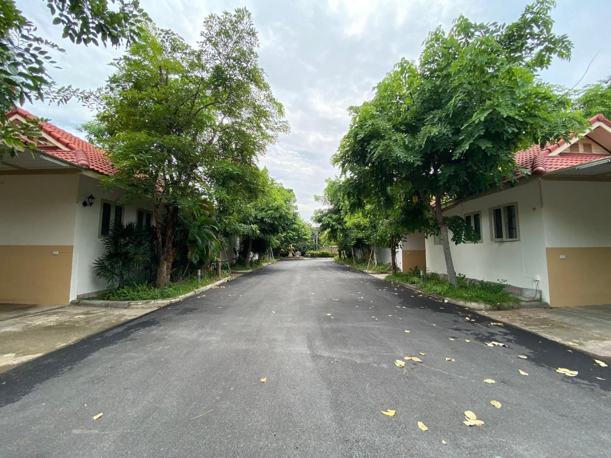 Leelawadee Resort Sara Buri Esterno foto